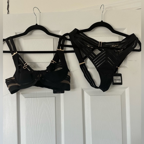 NWT Honey Bridgette Linda C set in black! brief size M, bra size 36B - Picture 6 of 10